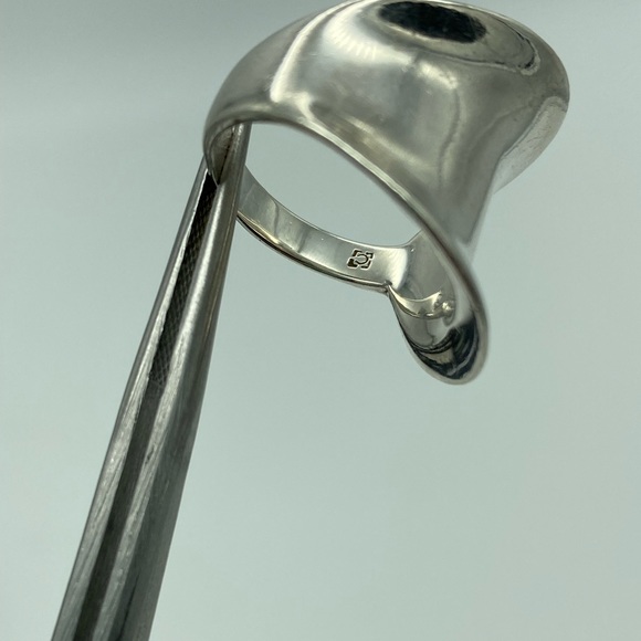 ☘️5 for $40☘️ Saddle Shaped Wide Concave Sterling Silver 925 Ring Size 7-7.25 - Picture 6 of 12